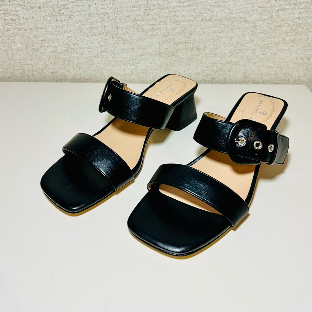 Bandolino Black Heeled Sandals